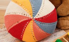 Free Knitting Pattern for a Colour Wheel Pillow for Kids
