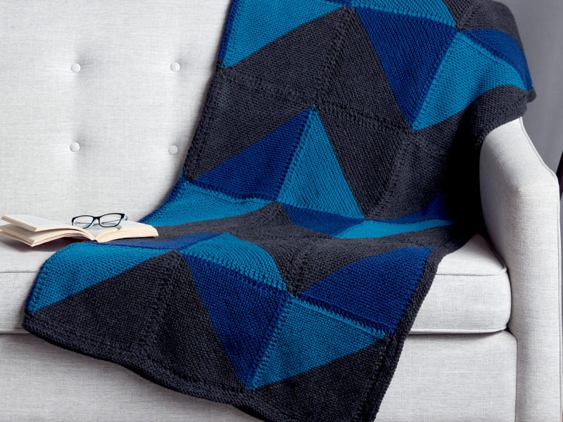 Free Knitting Pattern for a Graphic Chevron Blanket