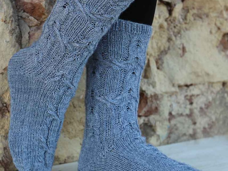 Free Knitting Pattern for Socks with Cables