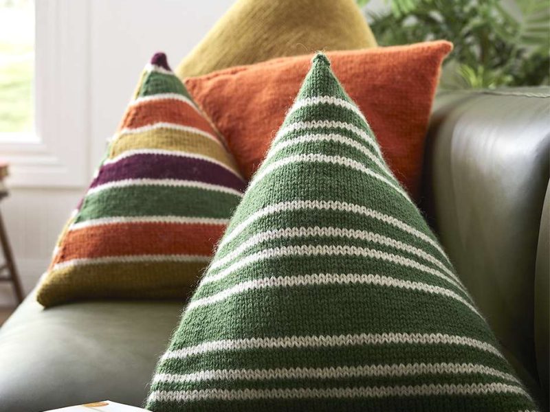 Free Knitting Pattern for Triangle Cushions