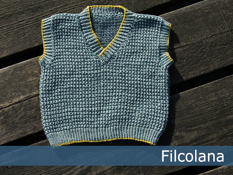 Free knitting patternfor aslip stitch v neck baby vest