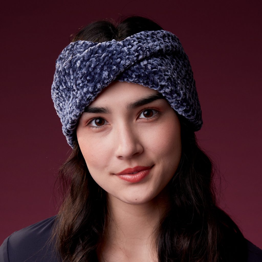 Pattern knit headband