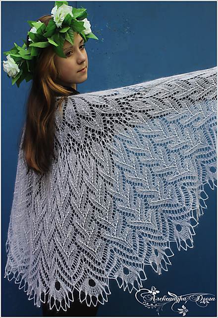 Free Knitting Pattern for a Marshmallow Ice Cream Lace Shawl