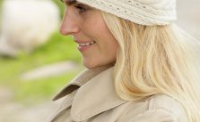 Free Knitting Pattern for a Winter Diadem Head Band
