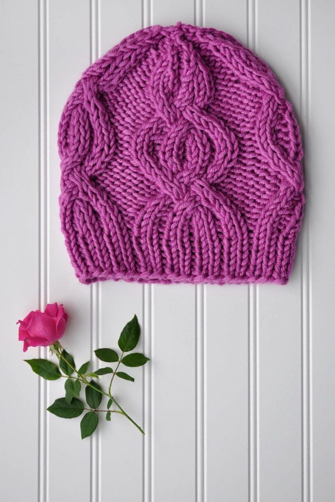 Free Cross Cabled Hat Knitting Pattern