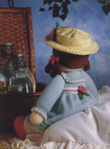 Free knit pattern for Emily doll