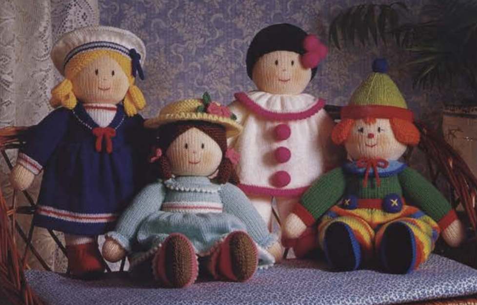 Free knitting pattern for dolls