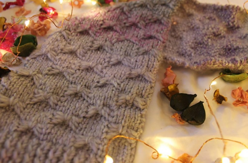 Free knitting pattern for a butterfly stitch scarf