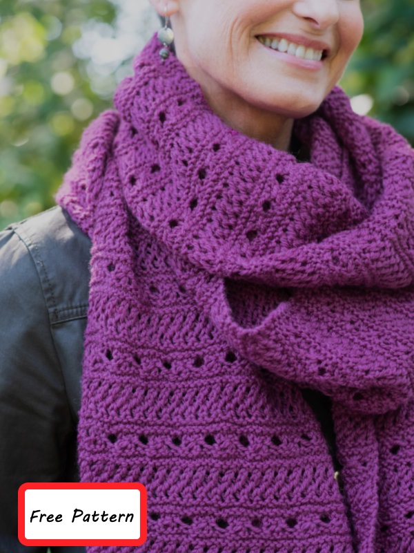 Free knitting pattern for an easy eyelet and texture scarf