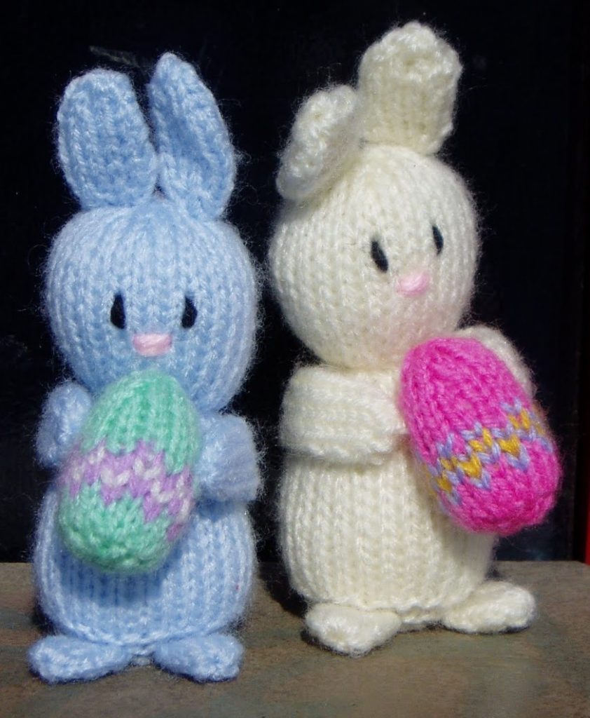 little easter bunnies free knitting pattern.