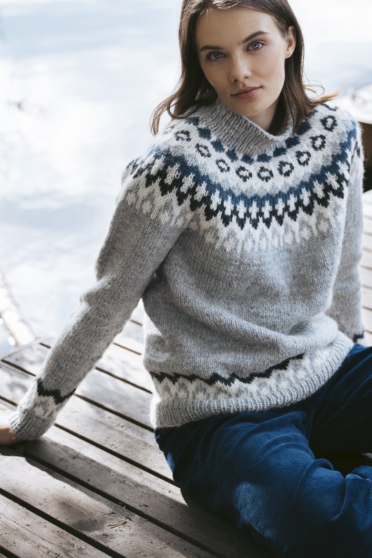 50+ Free Sweater Knitting Patterns for Women
