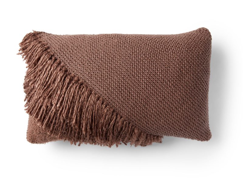 Free knitting pattern for a lumbar pillow