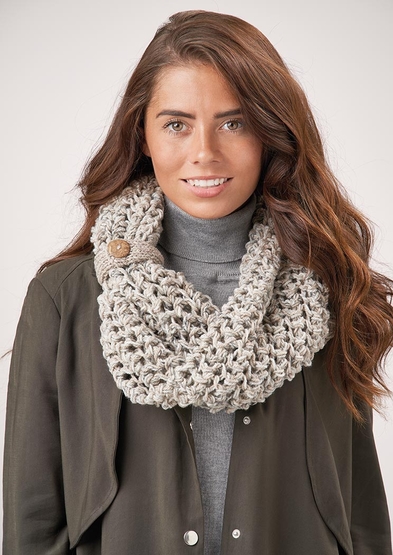 Bulky yarn knitting pattern for a cowl