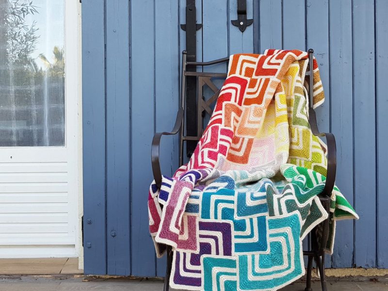 Free Knitting Pattern for a Sliding Tiles Blanket