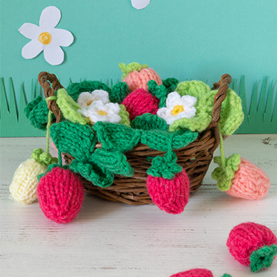 Free knitting pattern for a basket of strawberries