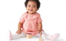 Free Knit Pattern for a Baby Ruffle Dress 6 to 24 Months