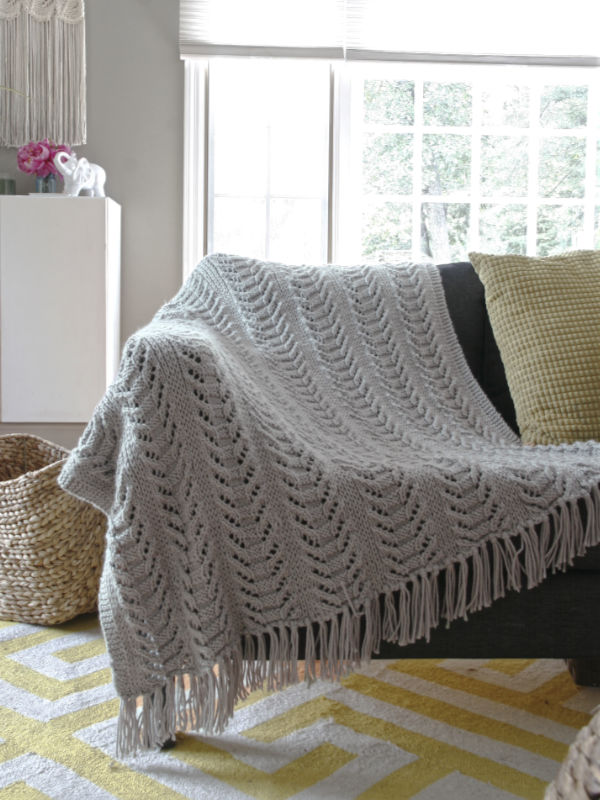 Free Knit Pattern for a Cable Illusion Pattern