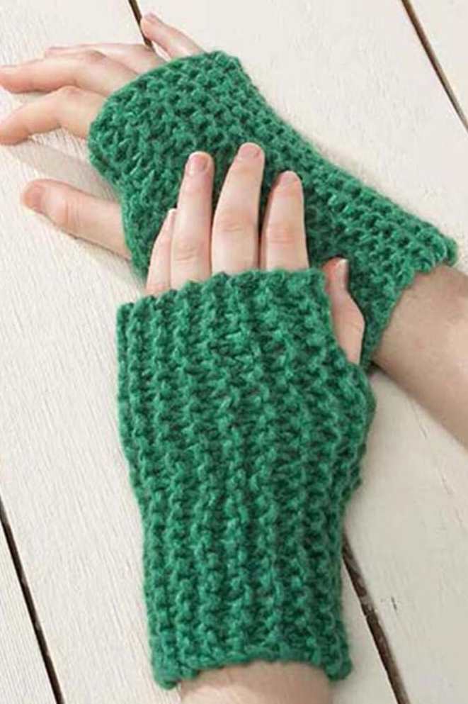 Easy arm warmers knitting pattern for children