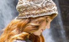 Free Wood Grain Cabled Hat Pattern