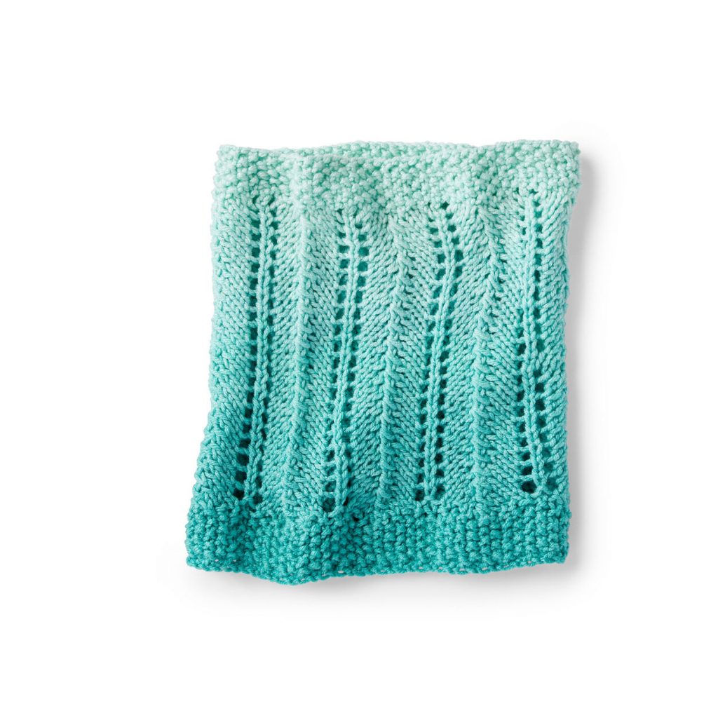 Free Knitting Pattern for a Lace Cowl