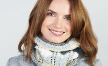 Free Knitting Pattern for a Lace Cowl