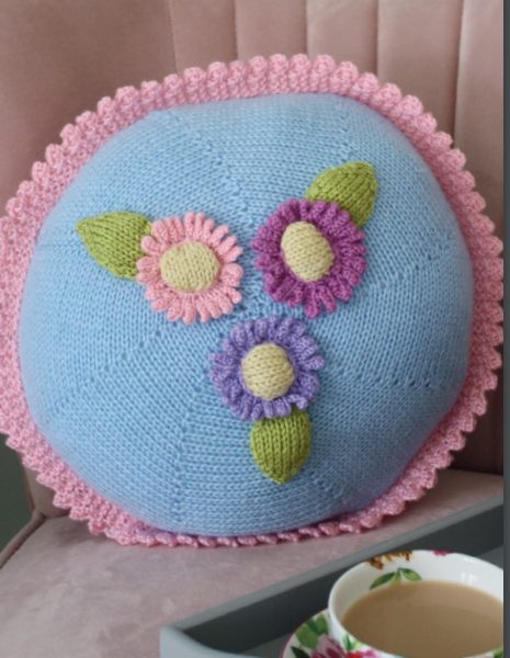 Free Cushion Knitting Pattern with Flowers