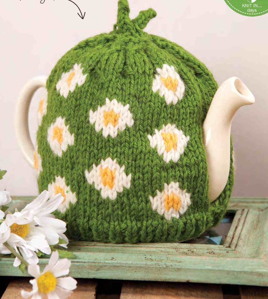colorwork tea cosy pattern knitting