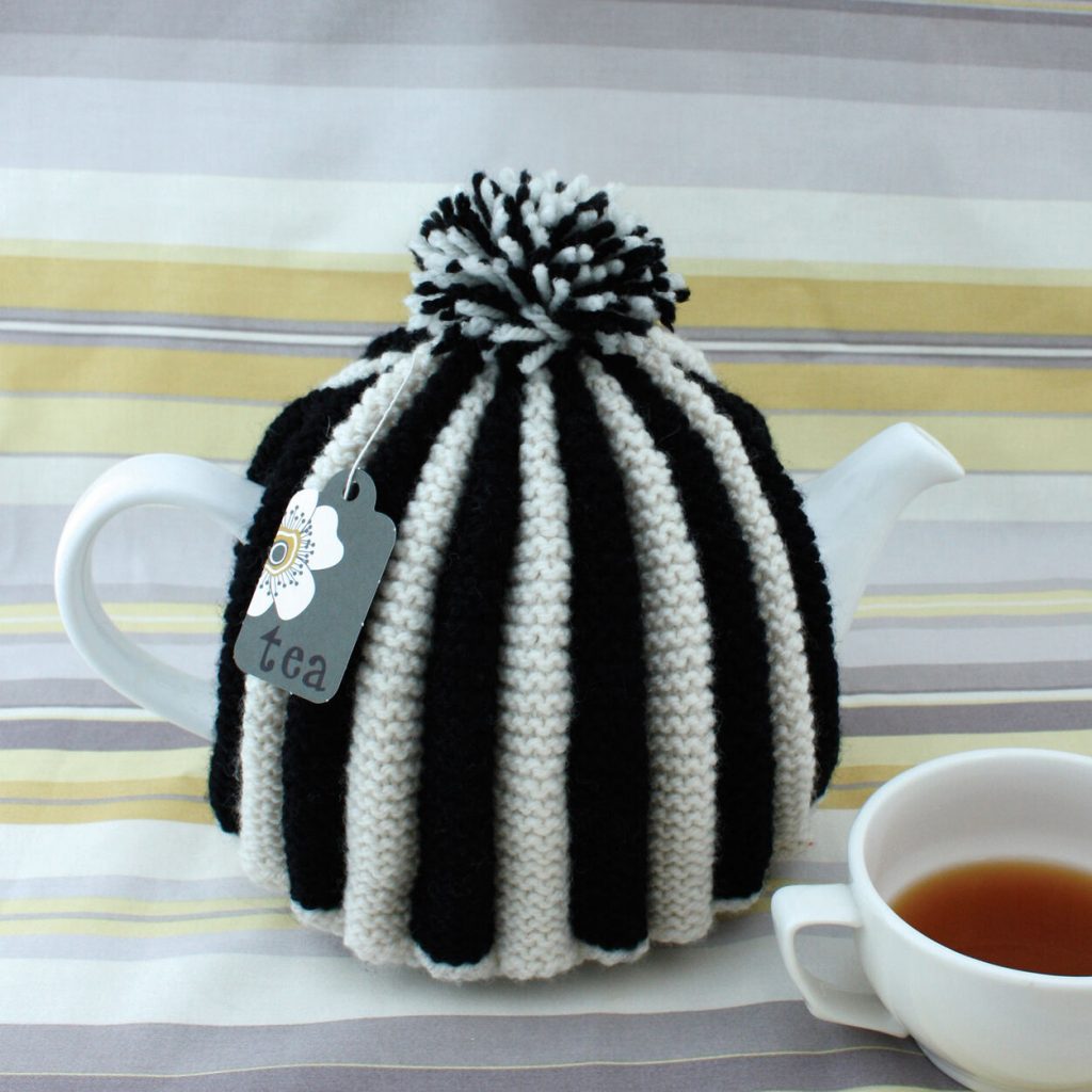 paton tea pot cosy free knitting pattern