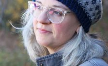 Free Knitting Pattern for a Beret with a Latvian Braid