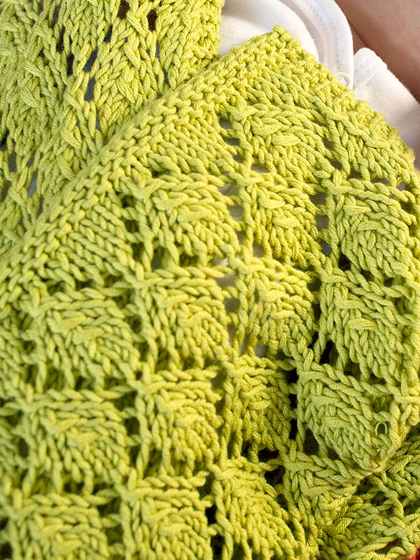 eyelet baby blnaket knit pattern easy