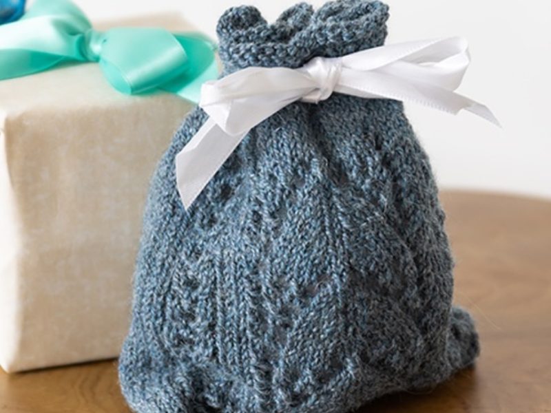 Free Knit Pattern for a Generations Lace Purse