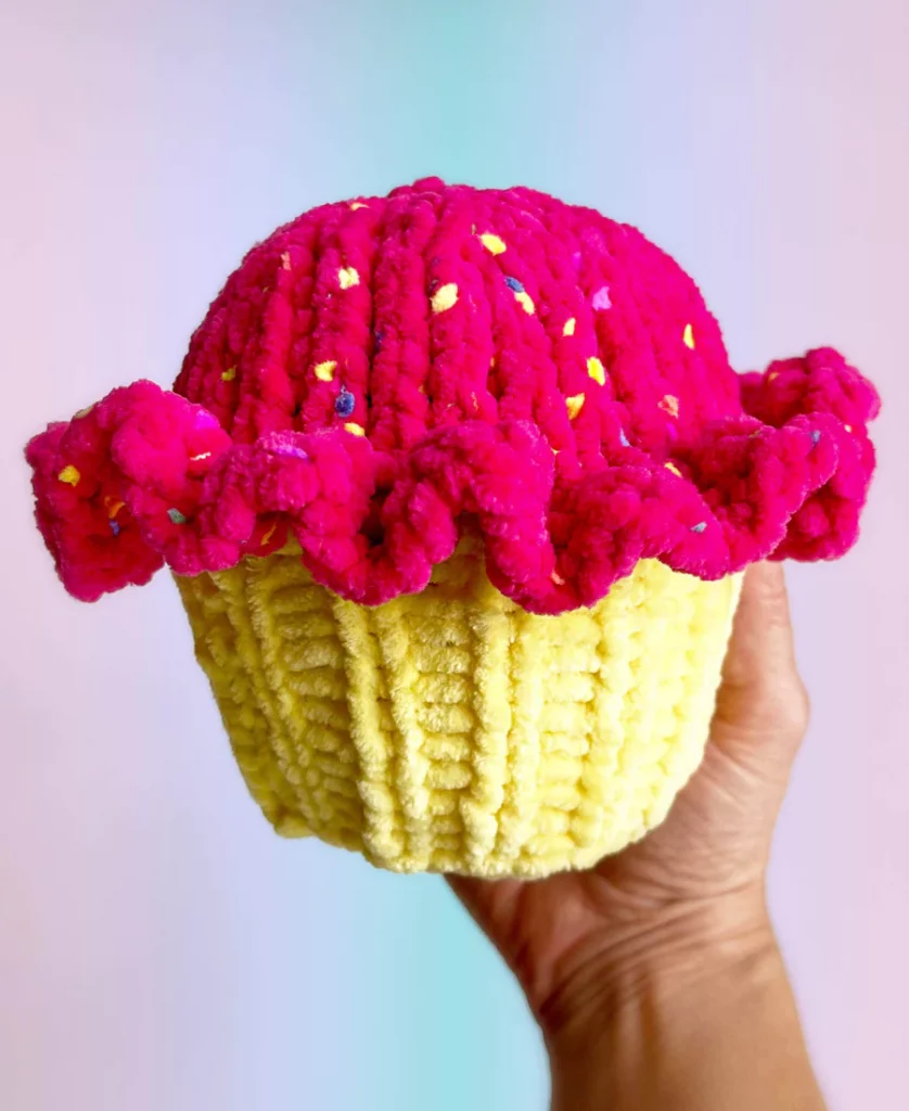 Free Knitting Pattern for a Cupcake and Ice Cream Cone