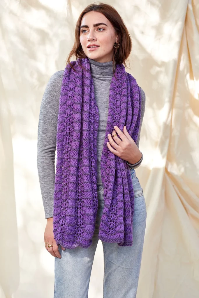 free knit pattern for a two color lace scarf