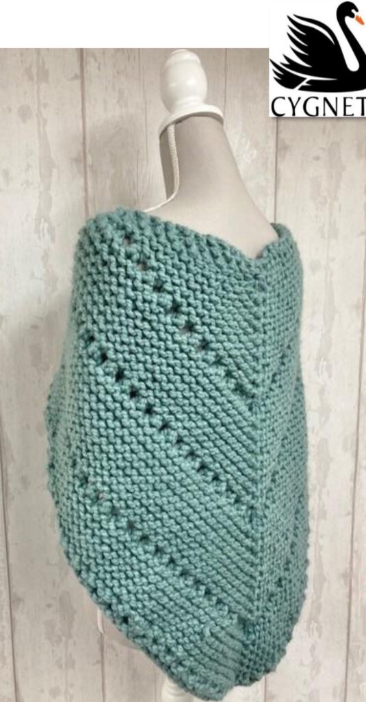 Seriously Chunky and Easy Triangular Shawl free knitting pattern