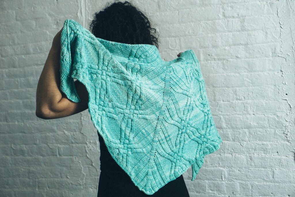 free cable knot shawl pattern