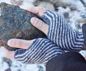 fingerless mittens free knit pattern