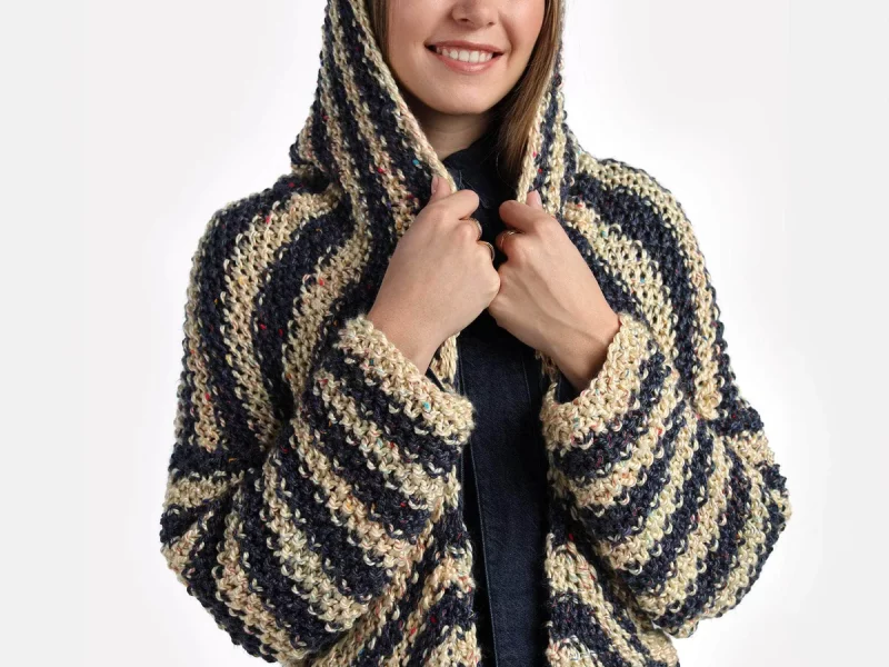 Hanging Loos Hoodie Free Knitting Pattern