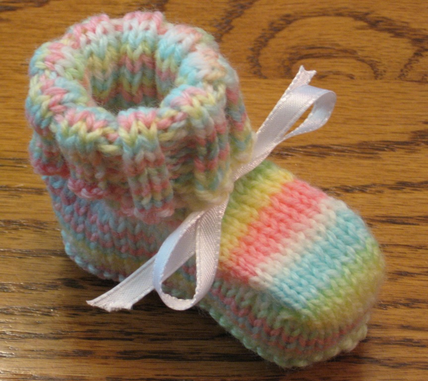 Baby Booties Without Seams
